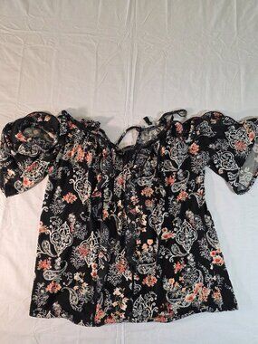 White House Black Market Women’s Floral Cold-Shoulder Paisley Ruffle Blouse M